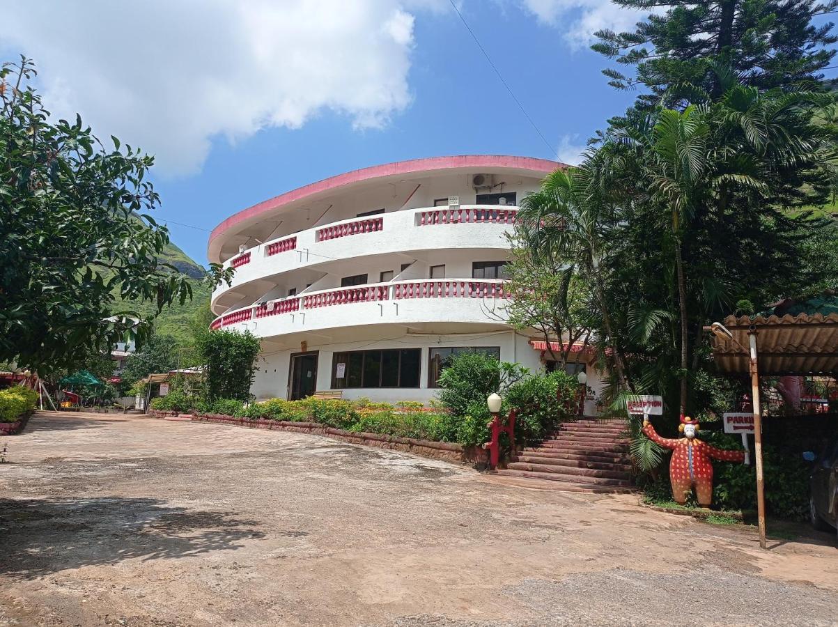 Golden Resort And Farm 나식 외부 사진