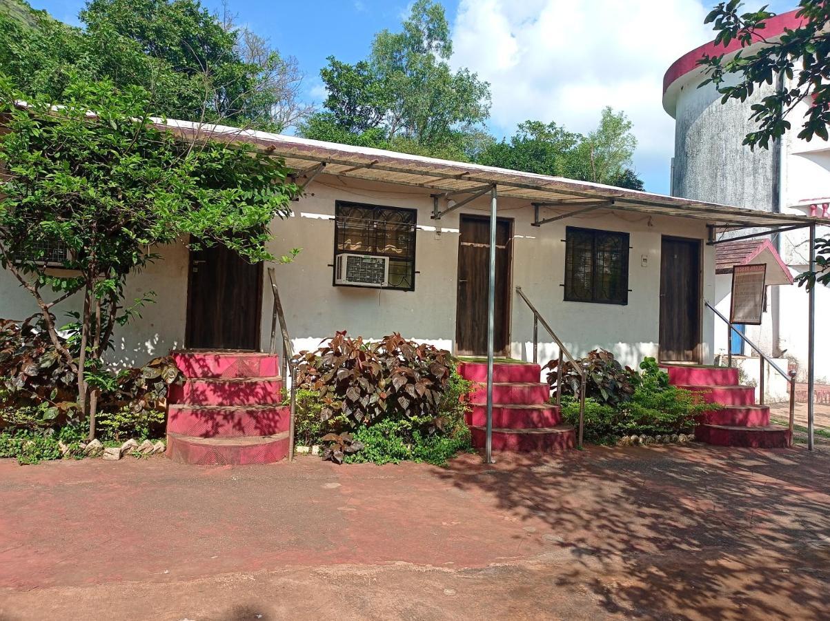 Golden Resort And Farm 나식 외부 사진